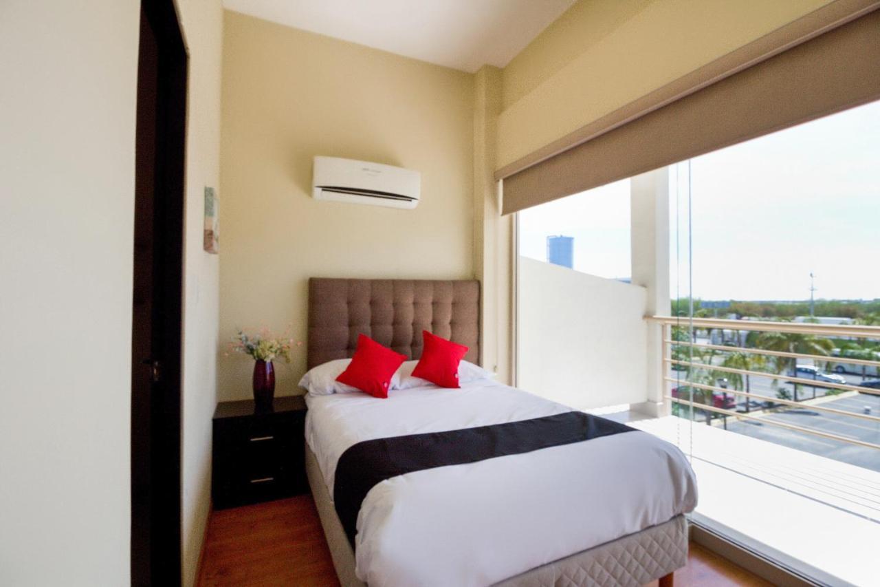 Hotel Ecohabit, Monterrey Apodaca Esterno foto